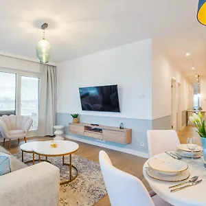 apartamenty-fenomen-tukan-b004-polanki-aqua-w-kolobrzegu.kolobrzeghotels.com/